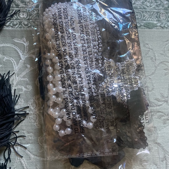 SEXY FLAPPER 5PC 🖤BLACK🖤 LACE ADULT COSTUME SIZE MEDIUM 🌟NWT🌟 - Picture 9 of 16